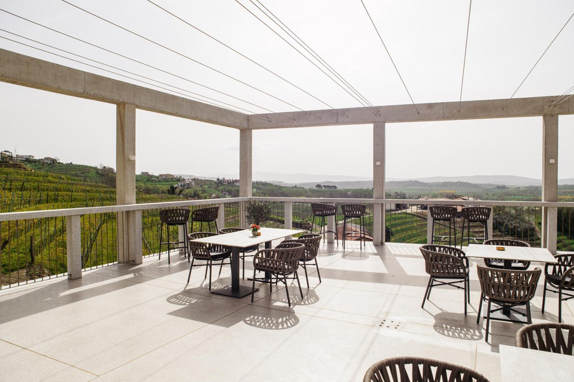Bed and Breakfast Posestvo Scurek Wine Dobrovo Exterior foto